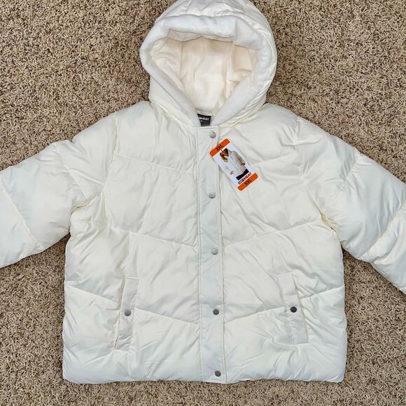 32 Degrees Women’s Quilted Jacket with Plush Lined Hood White, Size XXL (New) - Picture 4 of 16